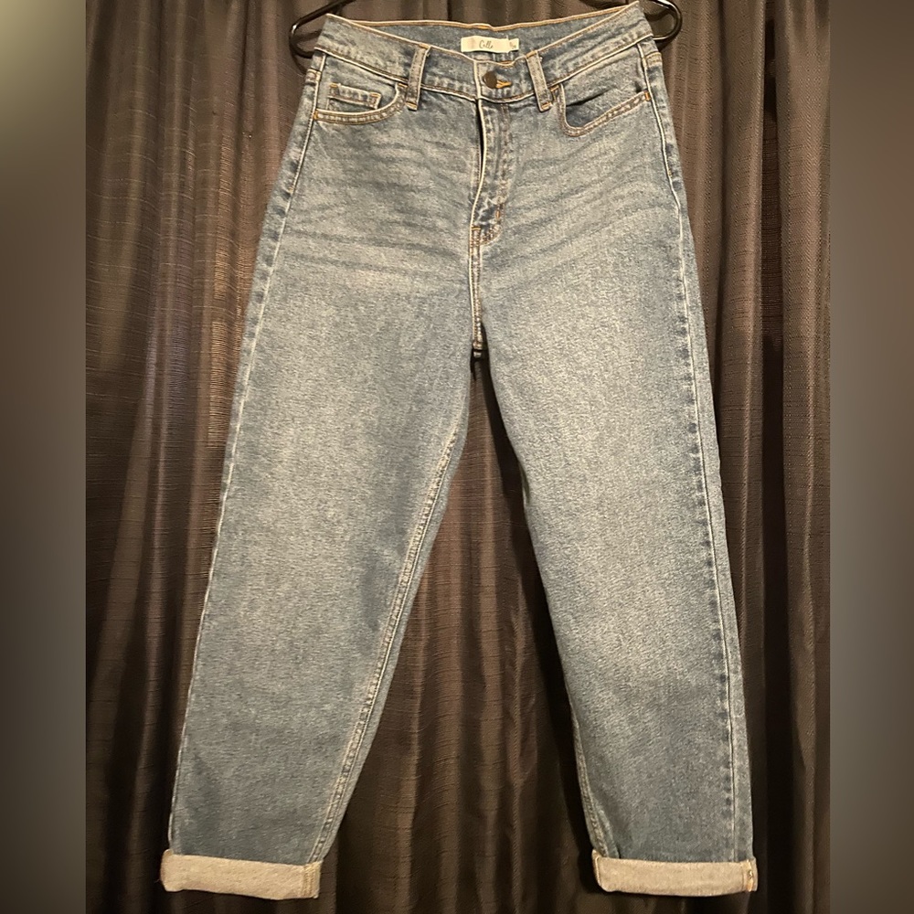 High wasted Mom Jeans